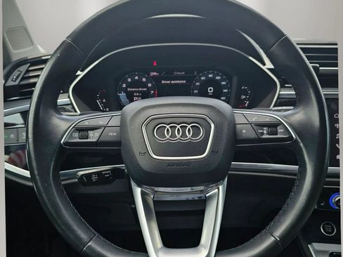 Used 2022 Audi Q3 2.0T Premium Plus AWD/4WD image 15