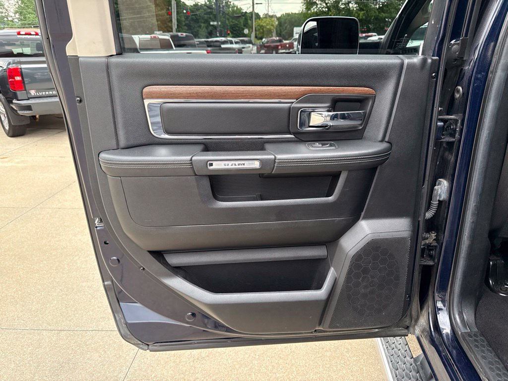 Used 2013 RAM 2500 Laramie w/ Convenience Group AWD/4WD image 46