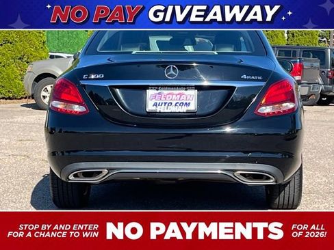 Used 2017 Mercedes-Benz C 300 4MATIC Sedan image 4