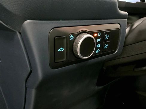 New 2026 Ford Maverick XLT w/ XLT Luxury Package image 18