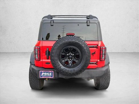 Used 2022 Ford Bronco Wildtrak image 7