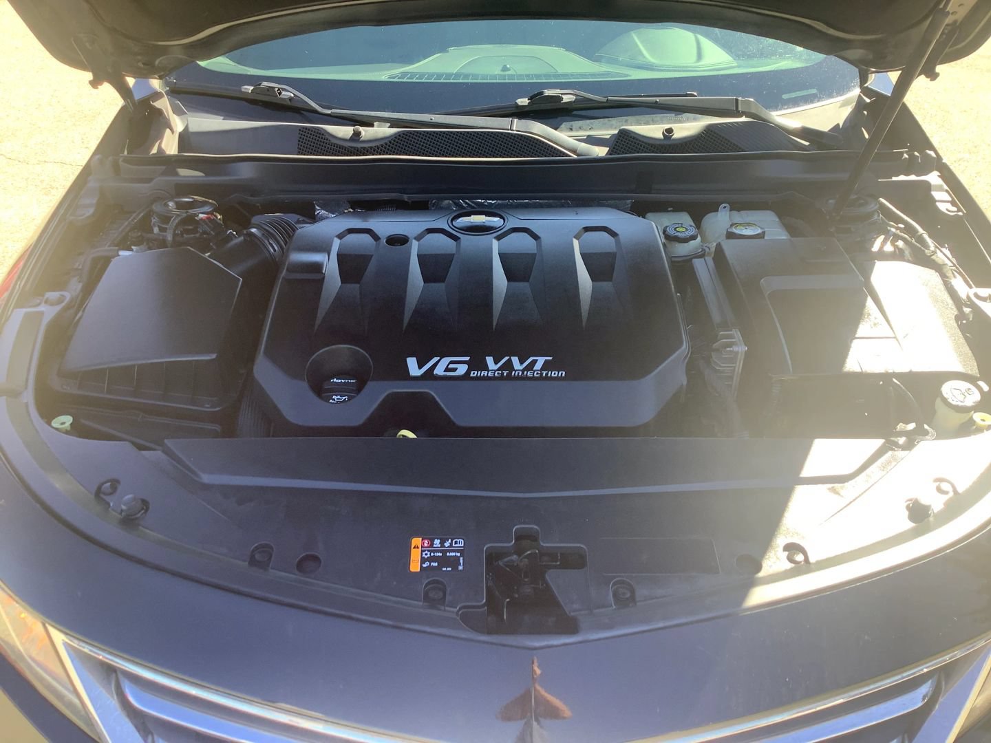 Used 2017 Chevrolet Impala LT FWD image 24