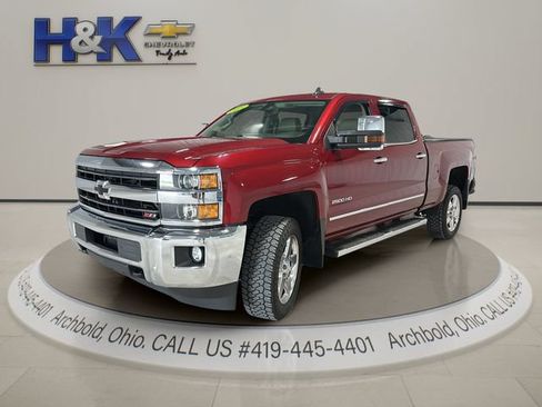 Used 2019 Chevrolet Silverado 2500 LTZ w/ Vortec Plus Package AWD/4WD image 3