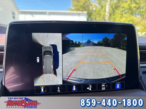 Used 2023 Chevrolet Tahoe High Country image 4