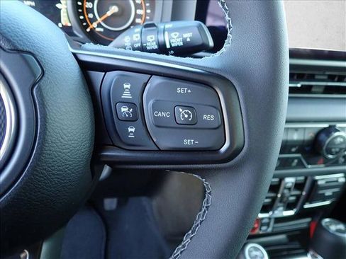 New 2026 Jeep Wrangler Unlimited Rubicon AWD/4WD image 15