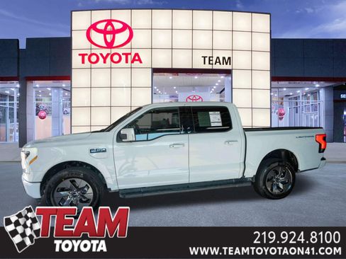 Used 2024 Ford F150 Lightning Lariat AWD/4WD image 1