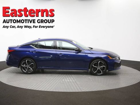 Used 2024 Nissan Altima 2.5 SR w/ SR Premium Package FWD image 47