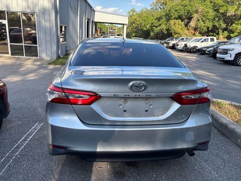Used 2019 Toyota Camry LE image 8