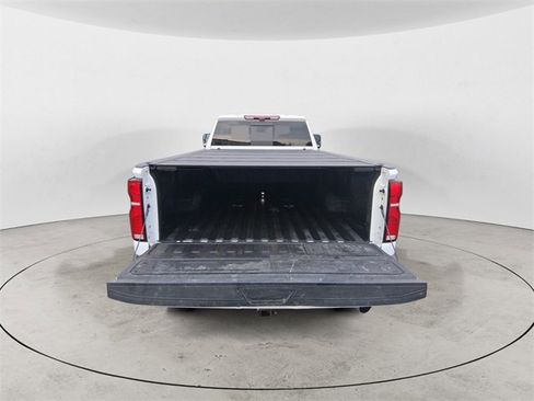 Used 2024 Chevrolet Silverado 2500 High Country w/ High Country Premium Package image 16