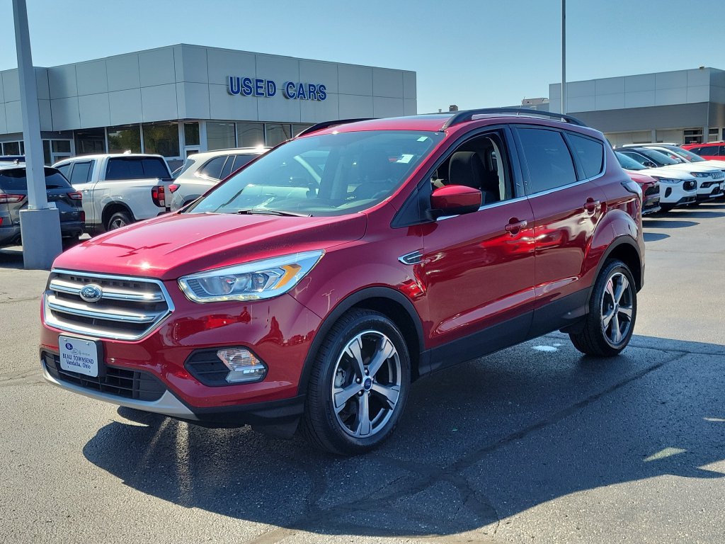 Certified 2017 Ford Escape SE w/ Equipment Group 201A FWD image 8