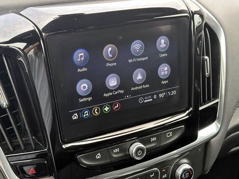 Certified 2023 Chevrolet Traverse LT FWD image 24