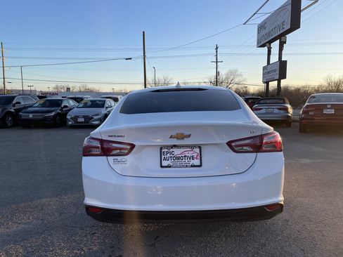 Used 2022 Chevrolet Malibu LT image 7