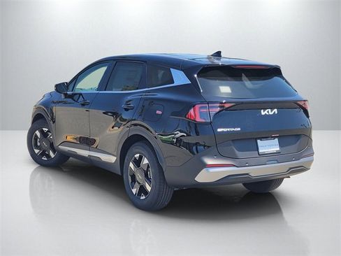 New 2026 Kia Sportage LX w/ LX Convenience Package image 6