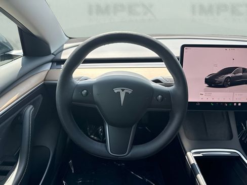 Used 2023 Tesla Model 3 Standard Range RWD image 15