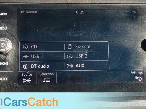 Used 2019 Volkswagen Tiguan SE image 23