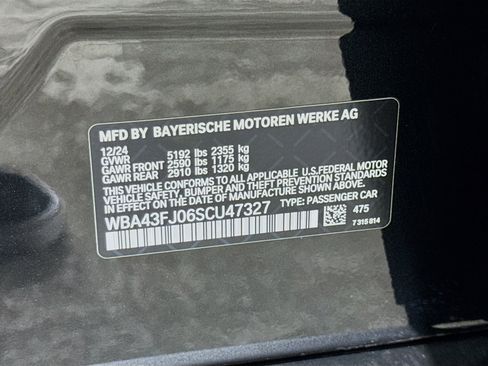 Used 2025 BMW 530i w/ Premium Package image 34