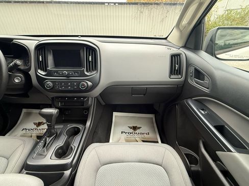 Used 2021 Chevrolet Colorado W/T w/ WT Convenience Package image 14