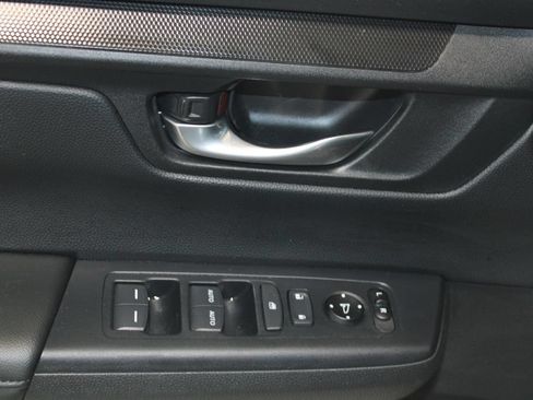 Used 2025 Honda CR-V EX image 6