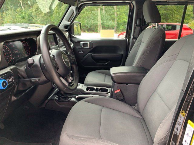 Used 2019 Jeep Wrangler Unlimited Sport S AWD/4WD image 32