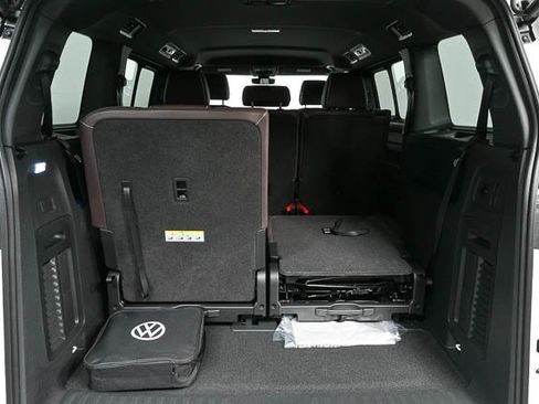 New 2025 Volkswagen ID. Buzz Pro S image 26