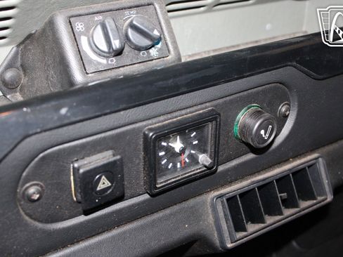 Used 1994 Land Rover Defender 90 image 40