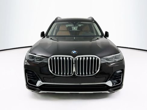 Used 2022 BMW X7 xDrive40i w/ Premium Package AWD/4WD image 2