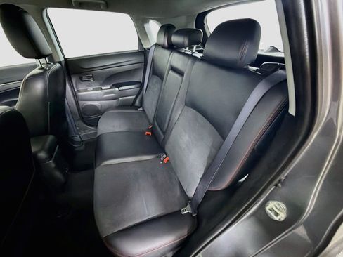 Used 2024 Mitsubishi Outlander Sport AWD image 26