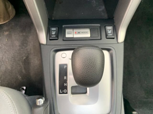 Used 2018 Subaru Forester 2.5i Premium w/ All-Weather Package AWD/4WD image 17