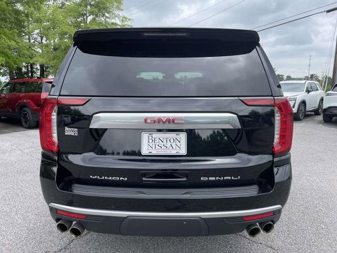 Used 2024 GMC Yukon XL Denali AWD/4WD image 4