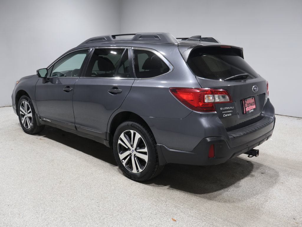 Used 2018 Subaru Outback 2.5i Limited AWD/4WD image 4