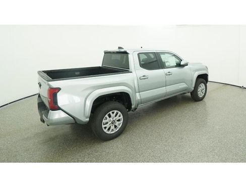 New 2026 Toyota Tacoma SR5 image 9