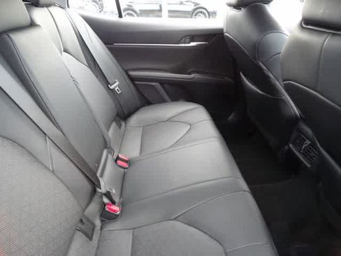 Used 2024 Toyota Camry XSE FWD image 13