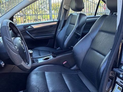 Used 2006 Mercedes-Benz C 230 Sedan image 9