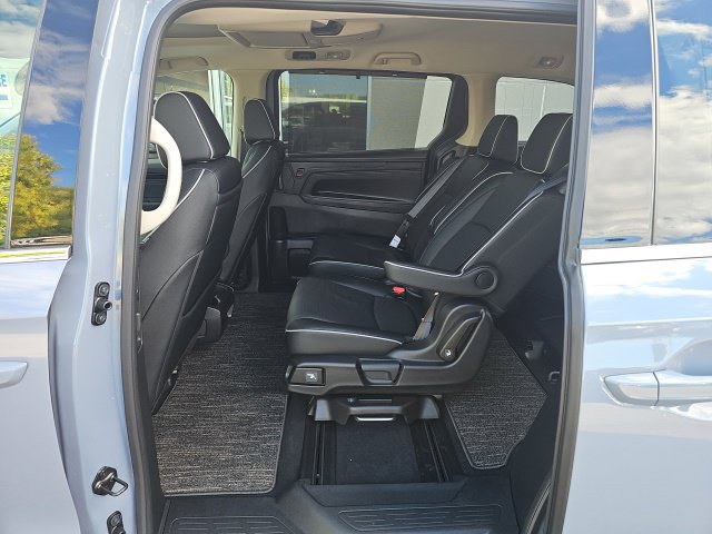 New 2026 Honda Odyssey Elite image 11