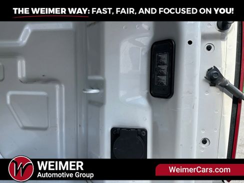 Used 2024 Chevrolet Silverado 1500 LTZ AWD/4WD image 29