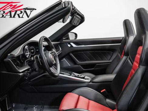 Used 2021 Porsche 911 Turbo S image 36