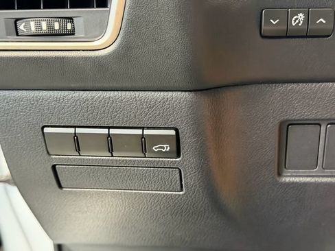 Used 2016 Lexus NX 200t FWD image 24