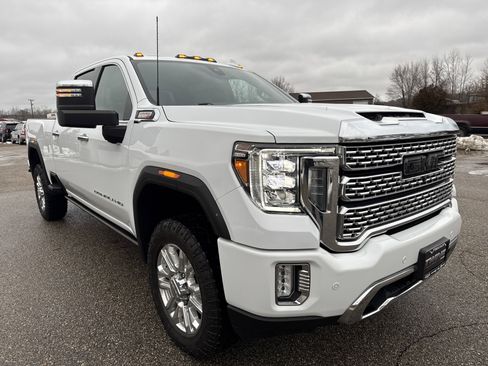 Used 2021 GMC Sierra 3500 Denali w/ Denali Ultimate Package image 1