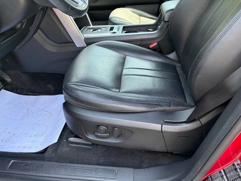 Used 2018 Land Rover Discovery Sport HSE AWD/4WD image 13