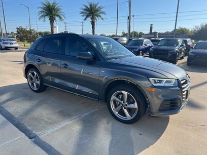 Used 2020 Audi Q5 2.0T Titanium Premium Plus w/ Premium Plus Package