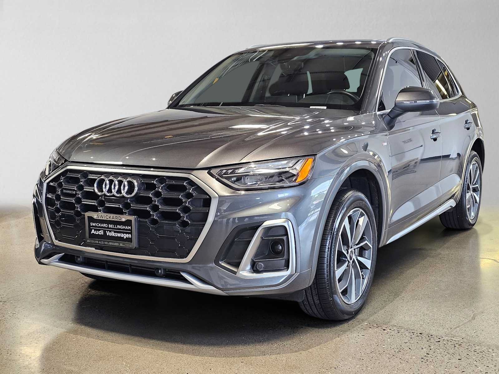 Used 2023 Audi Q5 2.0T Premium Plus w/ Premium Plus Package AWD/4WD image 7