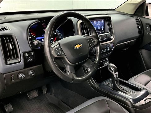 Used 2022 Chevrolet Colorado Z71 w/ Safety Package AWD/4WD image 16