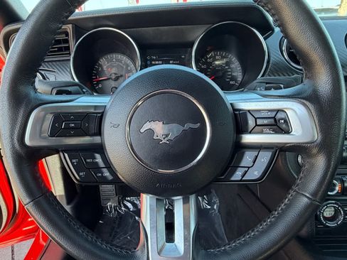 Used 2015 Ford Mustang V6 w/ Equipment Group 051A image 24