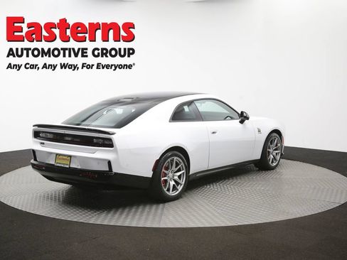 Used 2024 Dodge Charger Daytona Scat Pack w/ Plus Group AWD/4WD image 42