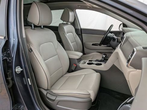 Used 2018 Kia Sportage EX w/ EX Premium Package image 21