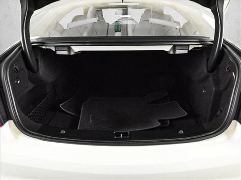 Used 2017 Mercedes-Benz E 400 4MATIC Coupe image 6