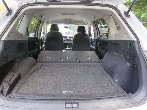 Used 2019 Volkswagen Tiguan S image 25