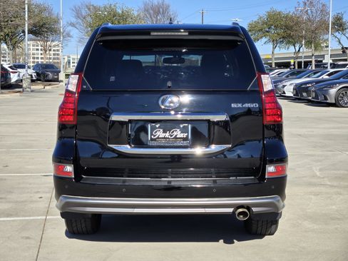 Used 2018 Lexus GX 460 Luxury image 16