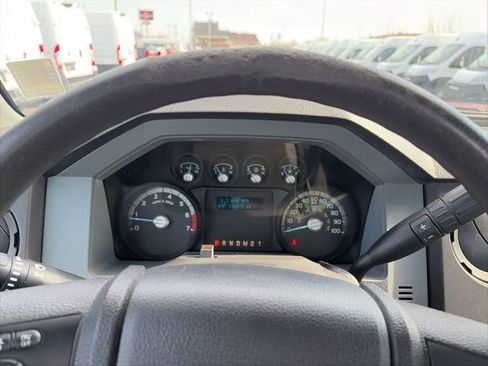 Used 2015 Ford F250 XL w/ Power Equipment Group image 12