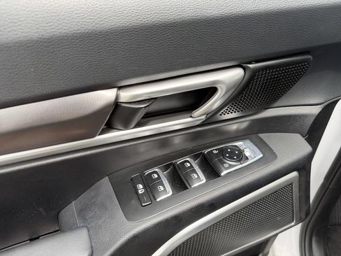 Certified 2023 Kia Telluride S AWD/4WD image 11